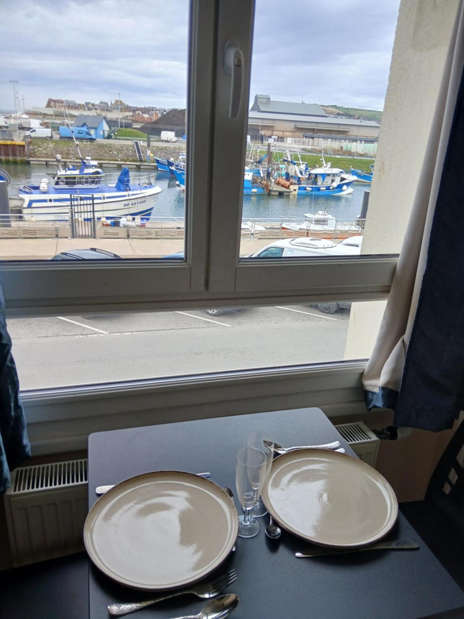 Aparthotel Voiles Et Terrasses By Corinne Face Au Port 3*